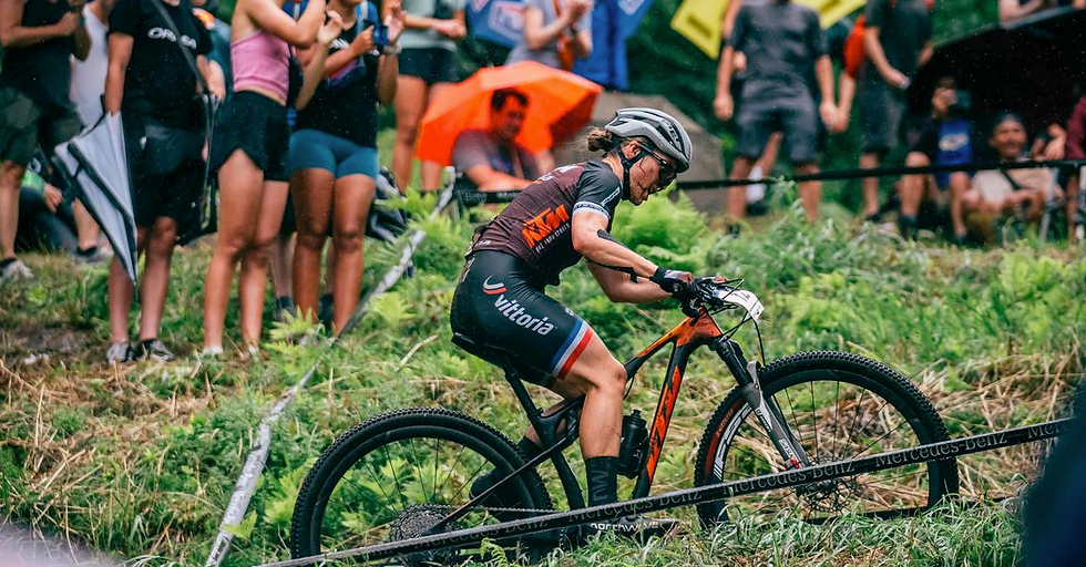 Léna Gérault, double championne du monde 2020 et 2021 en relais mixte VTT